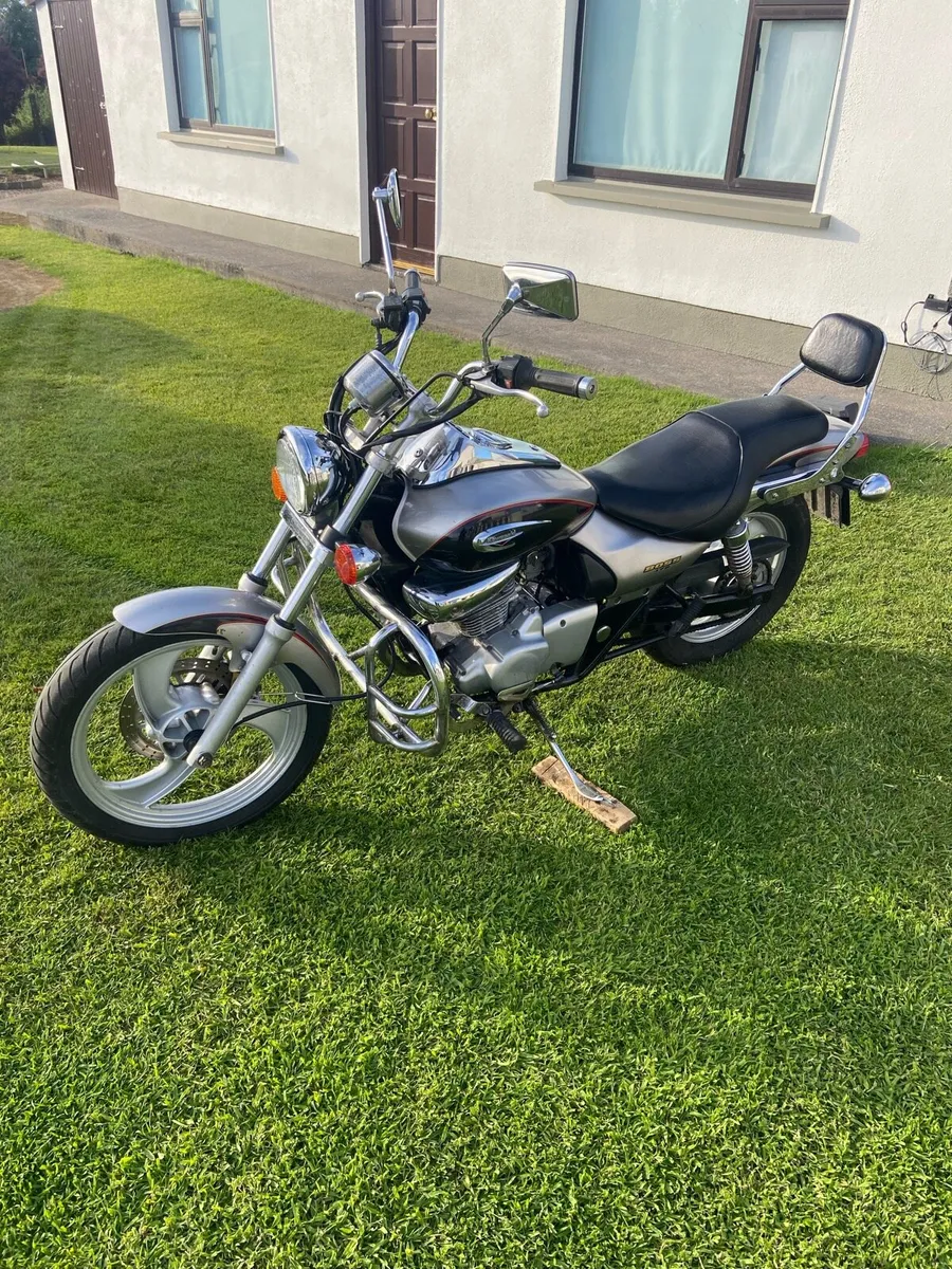 Kawasaki 175 Boss - Image 3