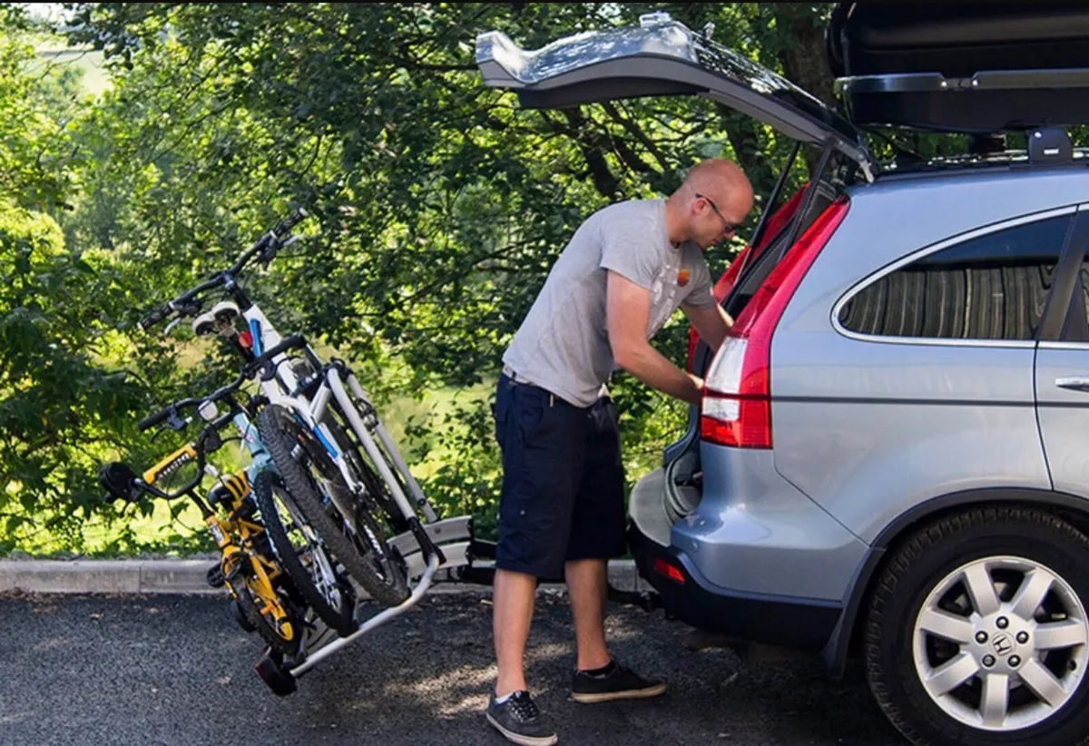 Atera strada DL 3 bike rack with 4th bike option - Image 1