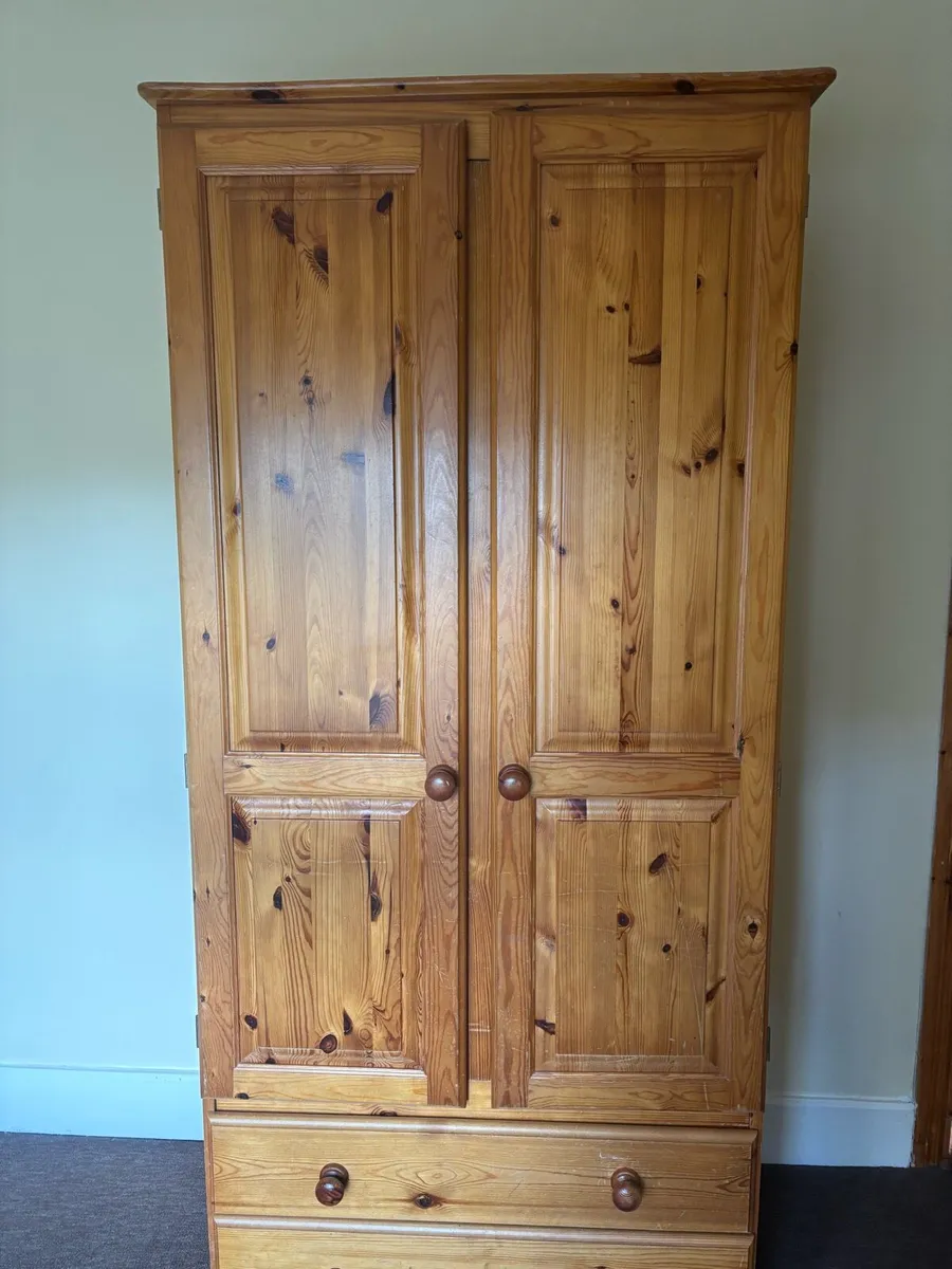 Wardrobe - Image 2