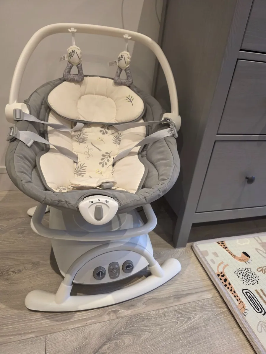 Joie Emeri 2-in-1 Baby Swing and Rocker Fern - Image 2