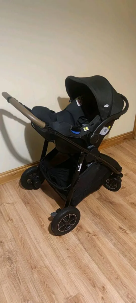 Joie Travel System - Image 2