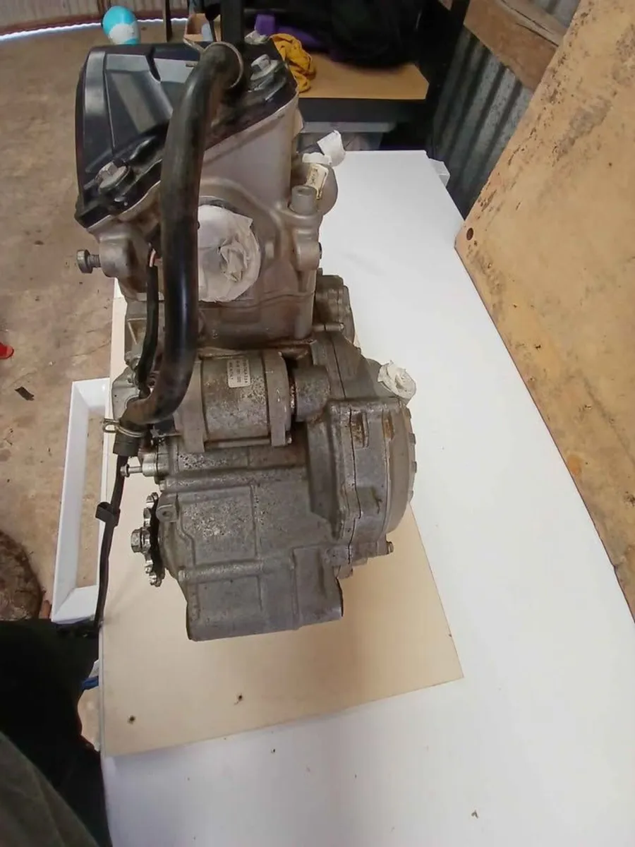 2017 KTM 450 SXF engine with 4 speed gear box. - Image 3