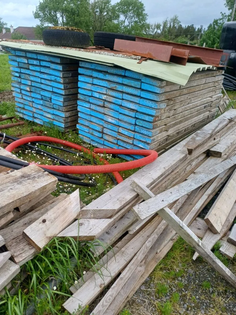 Scaffolding - Image 3