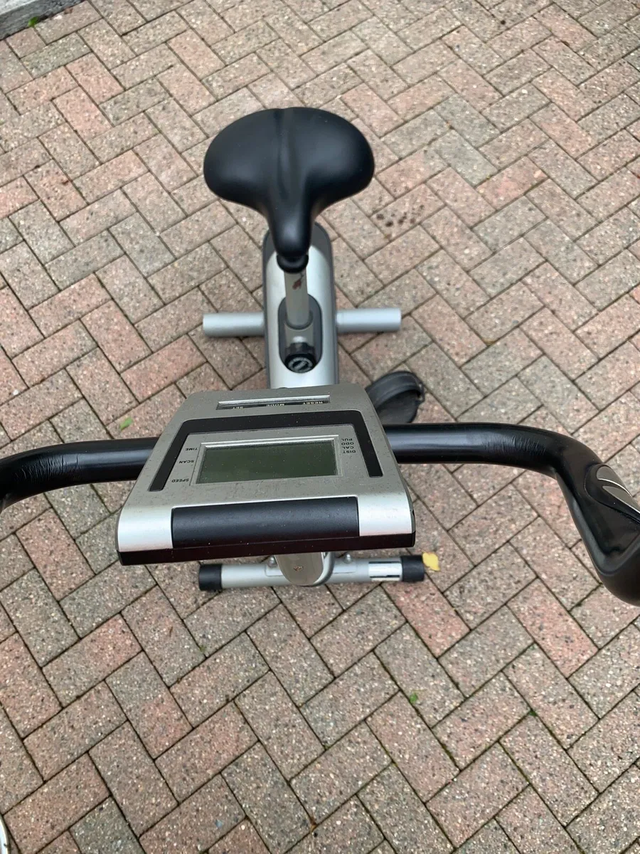 Exercise bike - Image 4