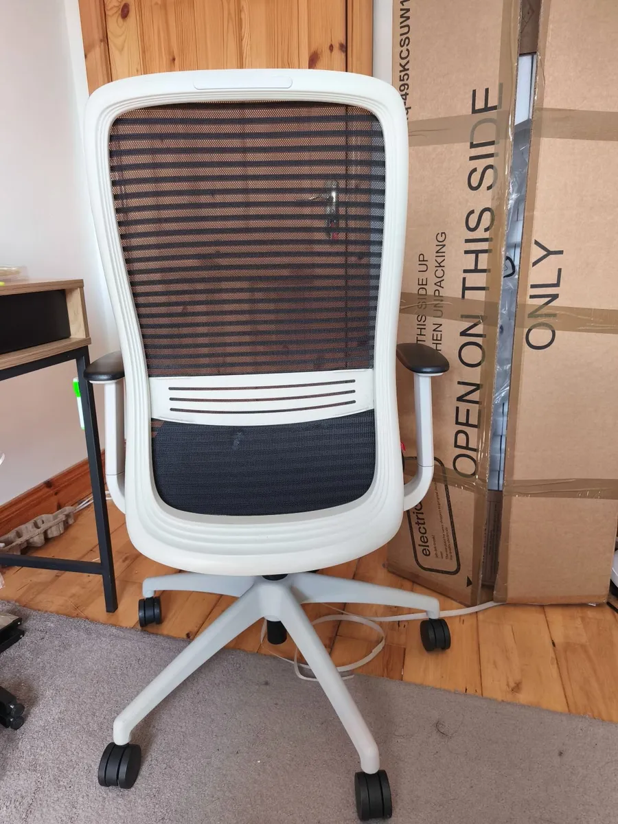Office chair - Image 2