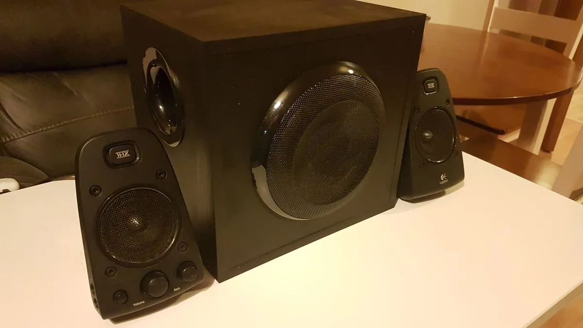 Logitech Speakers - Z623 - BIG BASS - Image 3