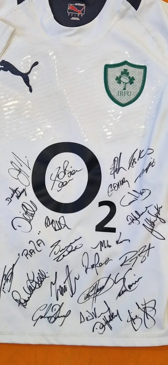 Ireland signed Grand Slam Winners Rugby Jersey - Image 3