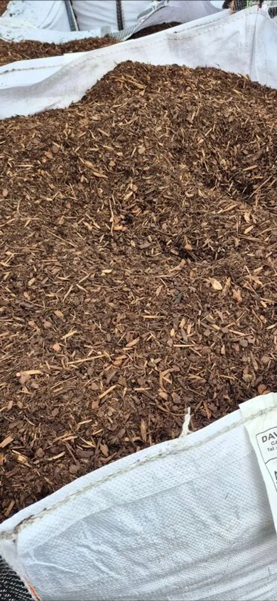 Fine Bark / Mulch - Image 1