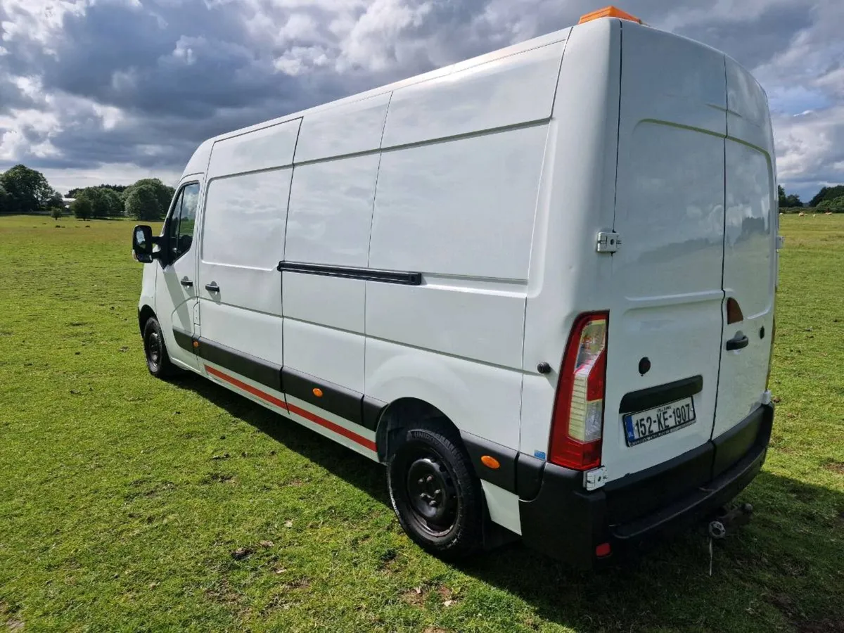 NISSAN NV 400  2015 - Image 4