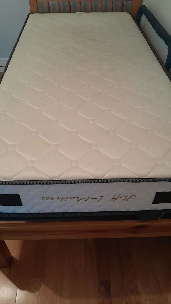 Single bed with mattress