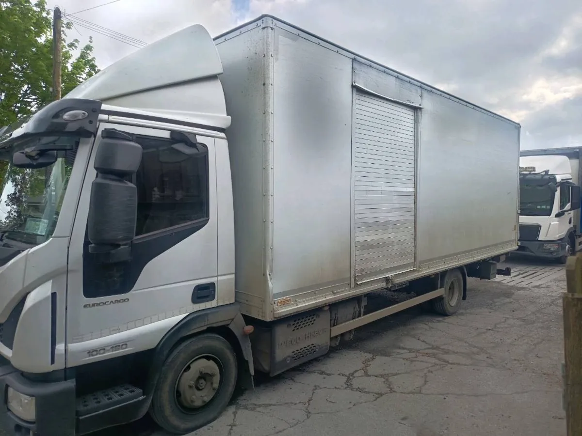 Iveco truck - Image 4