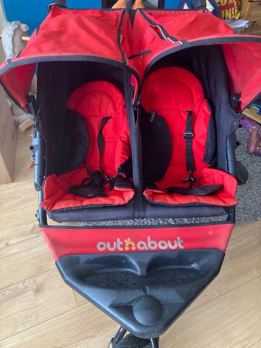 Out & about double buggy - Image 1