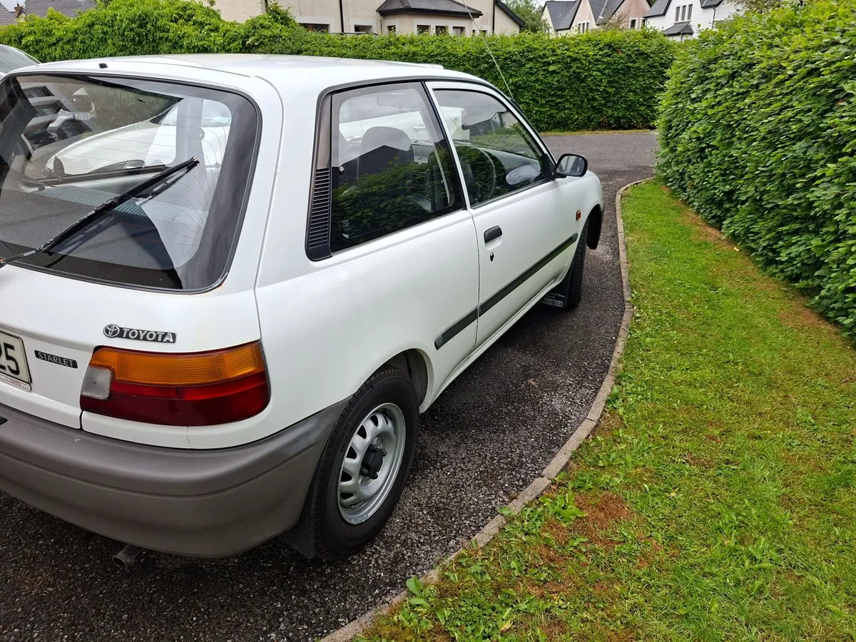 Toyota Starlet 1991 - Image 4