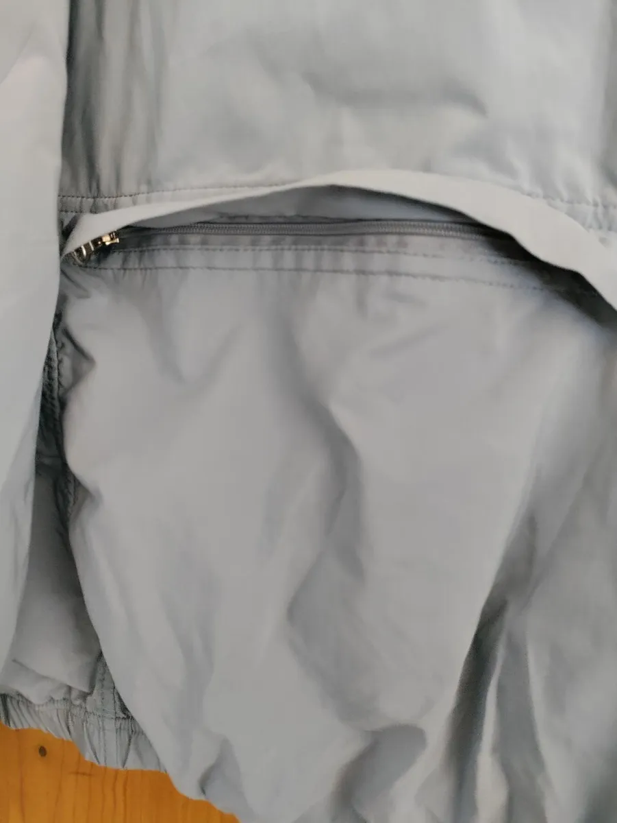 J.Lindeberg windbreaker jacket XXL - Image 4