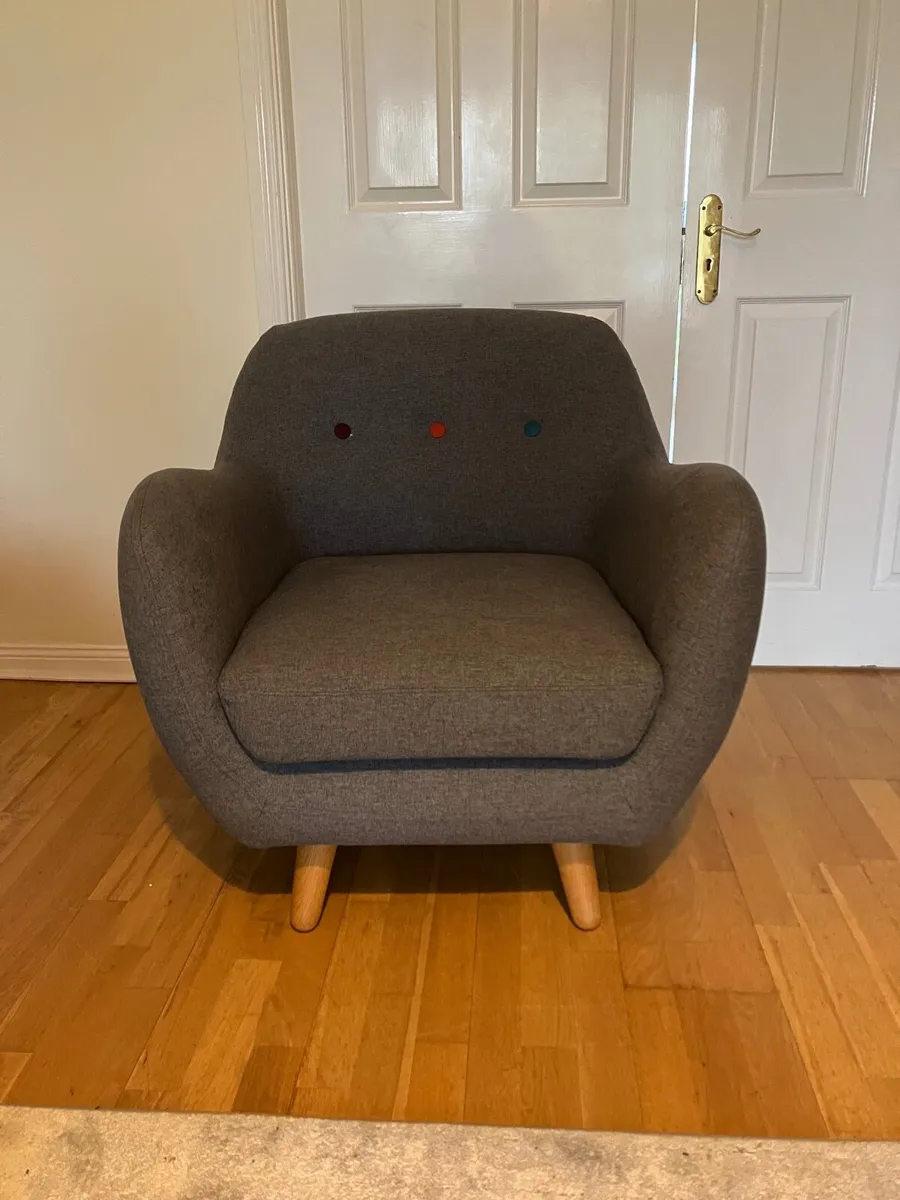 Arm chair