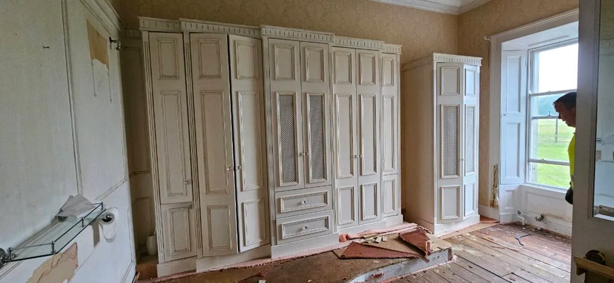Built in wardrobes - Image 2