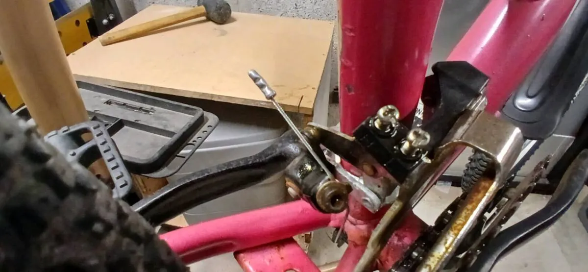 Girls Bike - Image 3