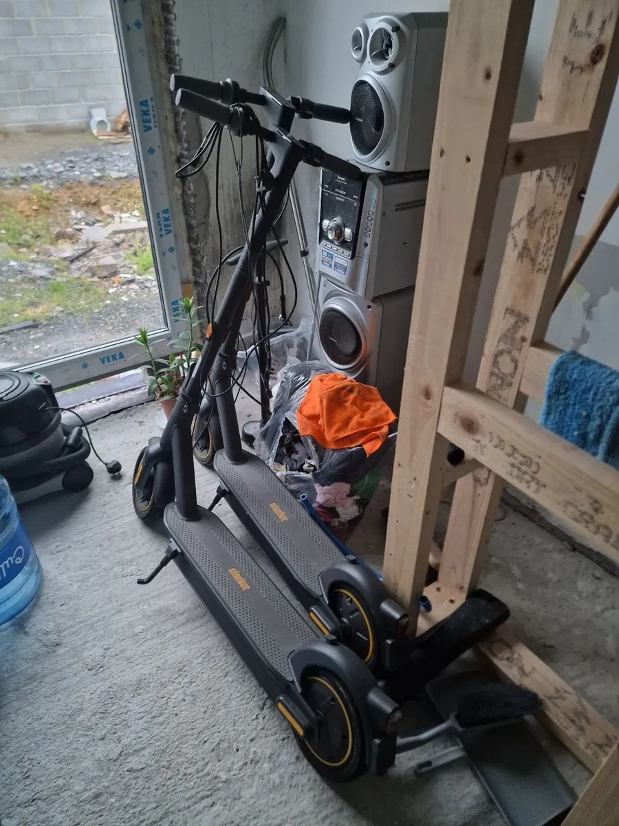 Electric  scooter