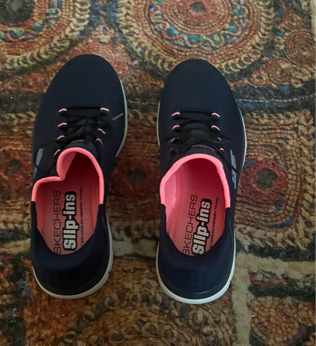 Skechers Women Slip Ons - Image 4