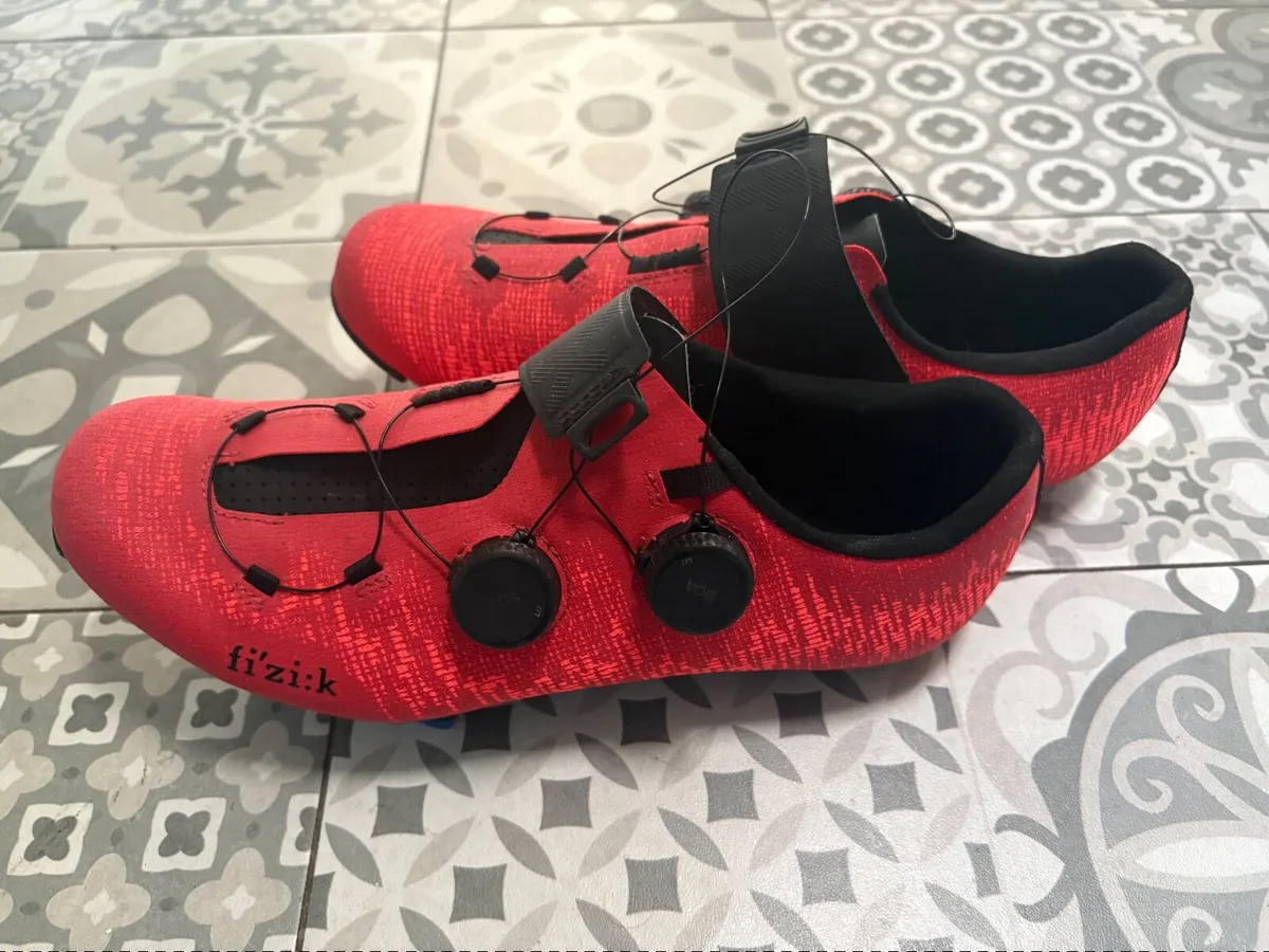 Fizik Vento Infinito carbon sole road shoes - Image 4