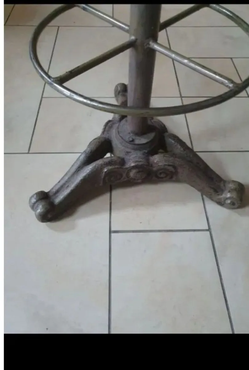 Tractor seat high stool - Image 2