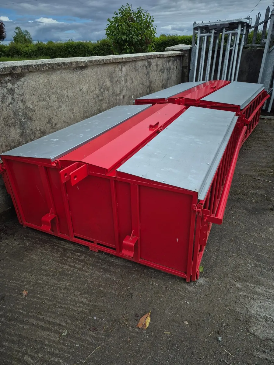 Fox Lamb Creep Feeder 8'x6' - Image 1