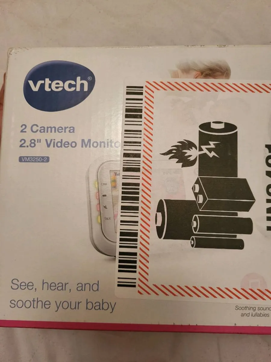 Baby video monitor v tech with 2 cameras - Image 2