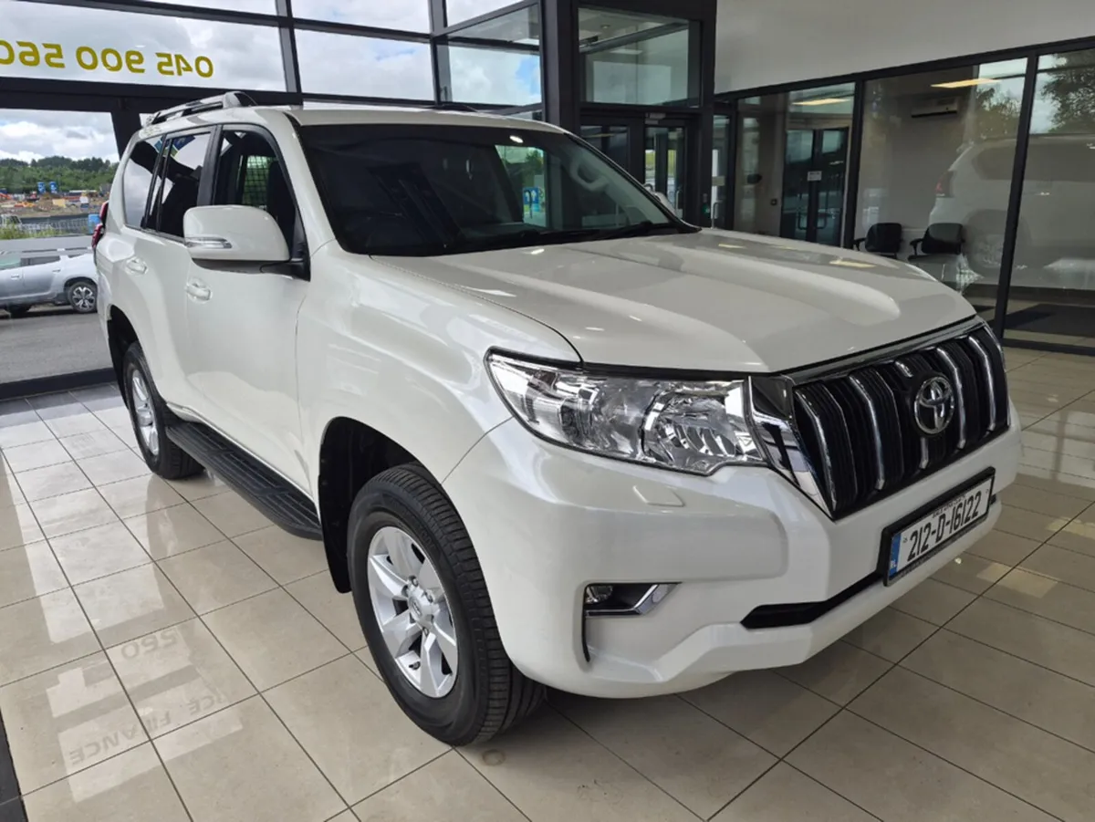 Toyota Land Cruiser LAND CRU CRUISER LWB C LC COMM - Image 3
