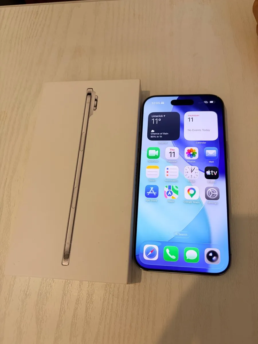iPhone Air 256GB - 1 Week Old, Perfect Con - Image 1