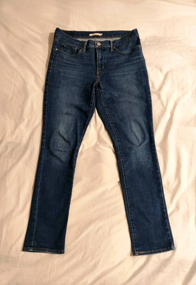 Levi’s 311 Shaping Skinny Jeans — Size 31 — Blue D - Image 4