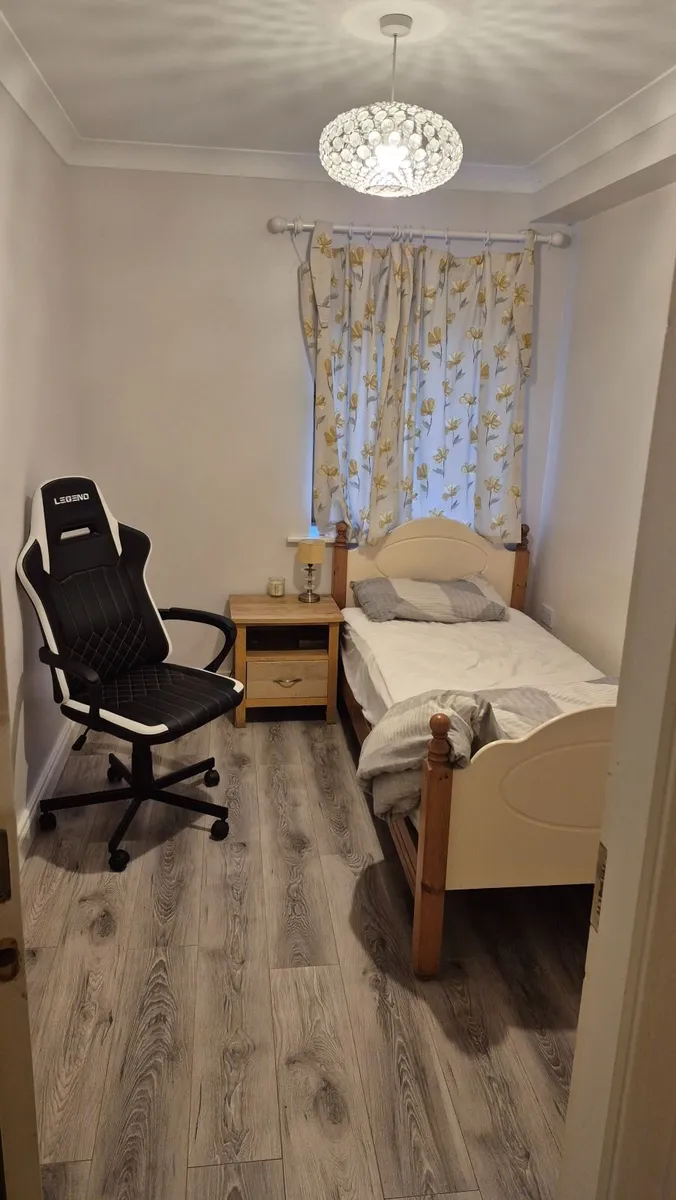 Room to rent in Carlingford - Image 1