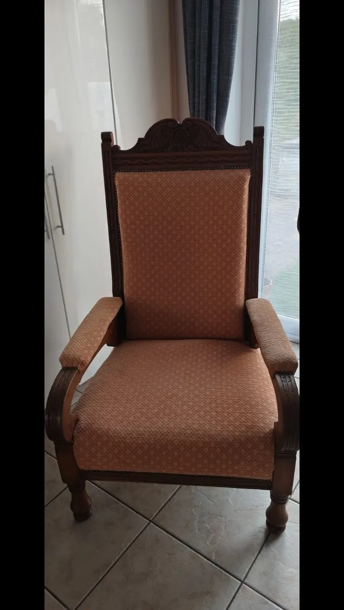 Fireside chairs - Image 1
