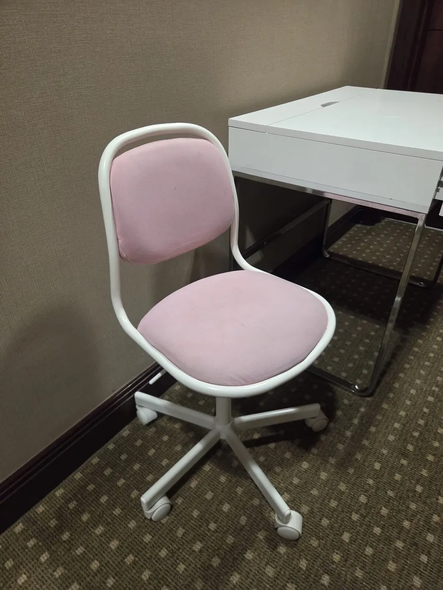 Dressing table / or small desk - Image 2