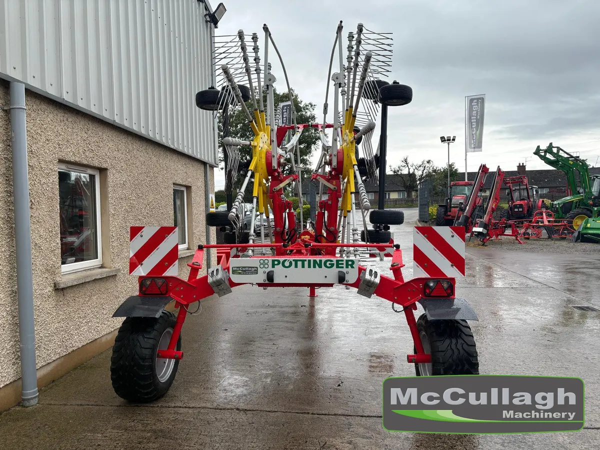 2017 Pottinger 762 Twin Rotor Rake - Image 4
