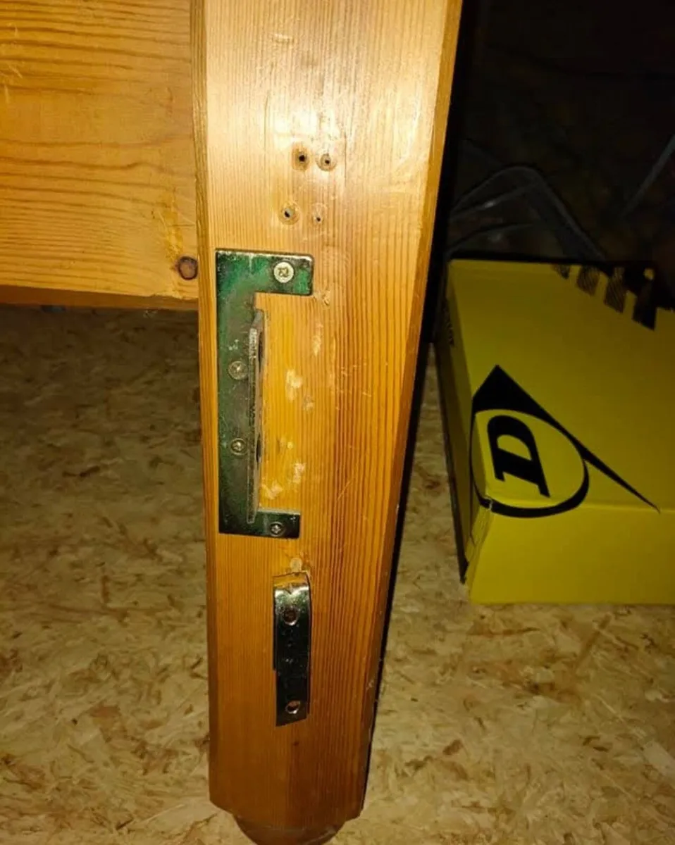 Double bed - Image 3
