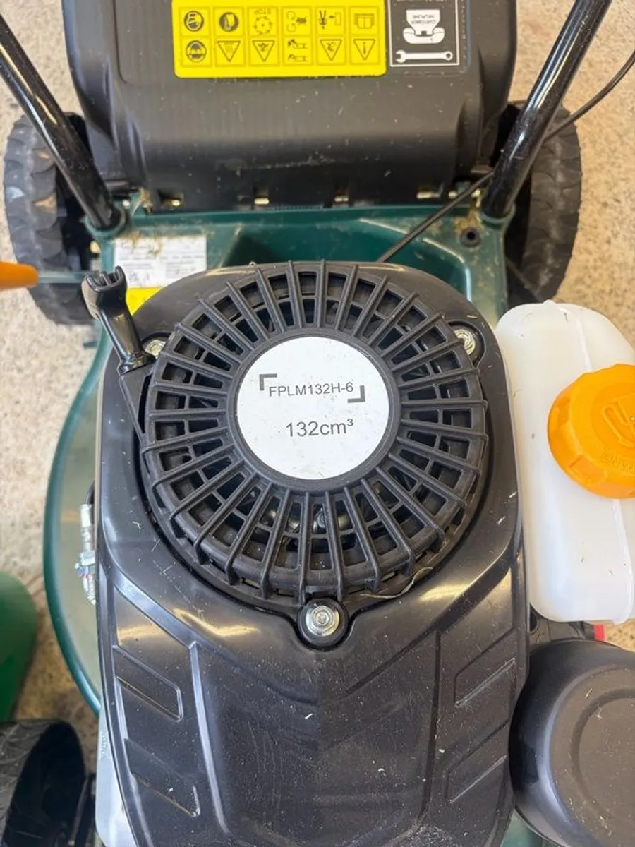 lawnmower - Image 2