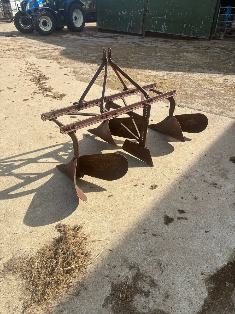 Ferguson drill plough - Image 1