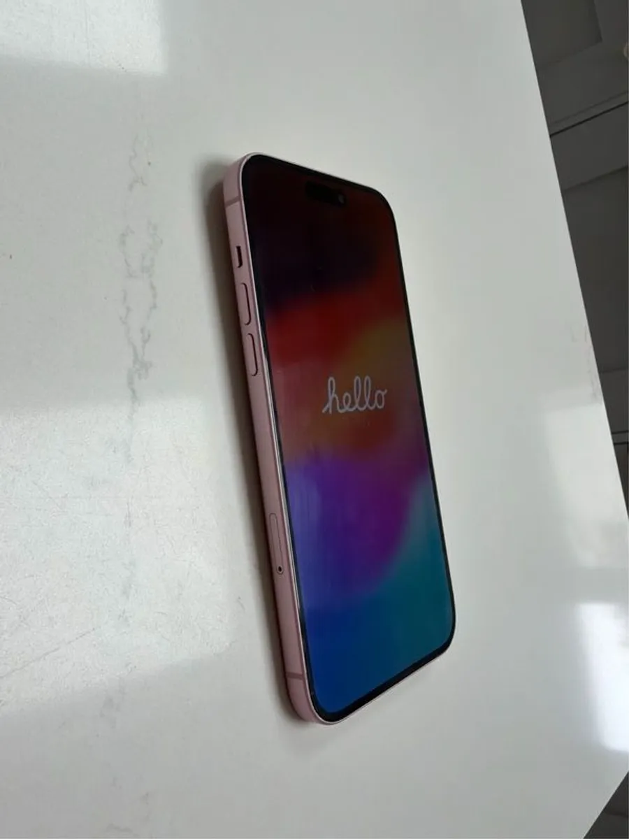 iPhone 15 Plus - Pink - Image 4