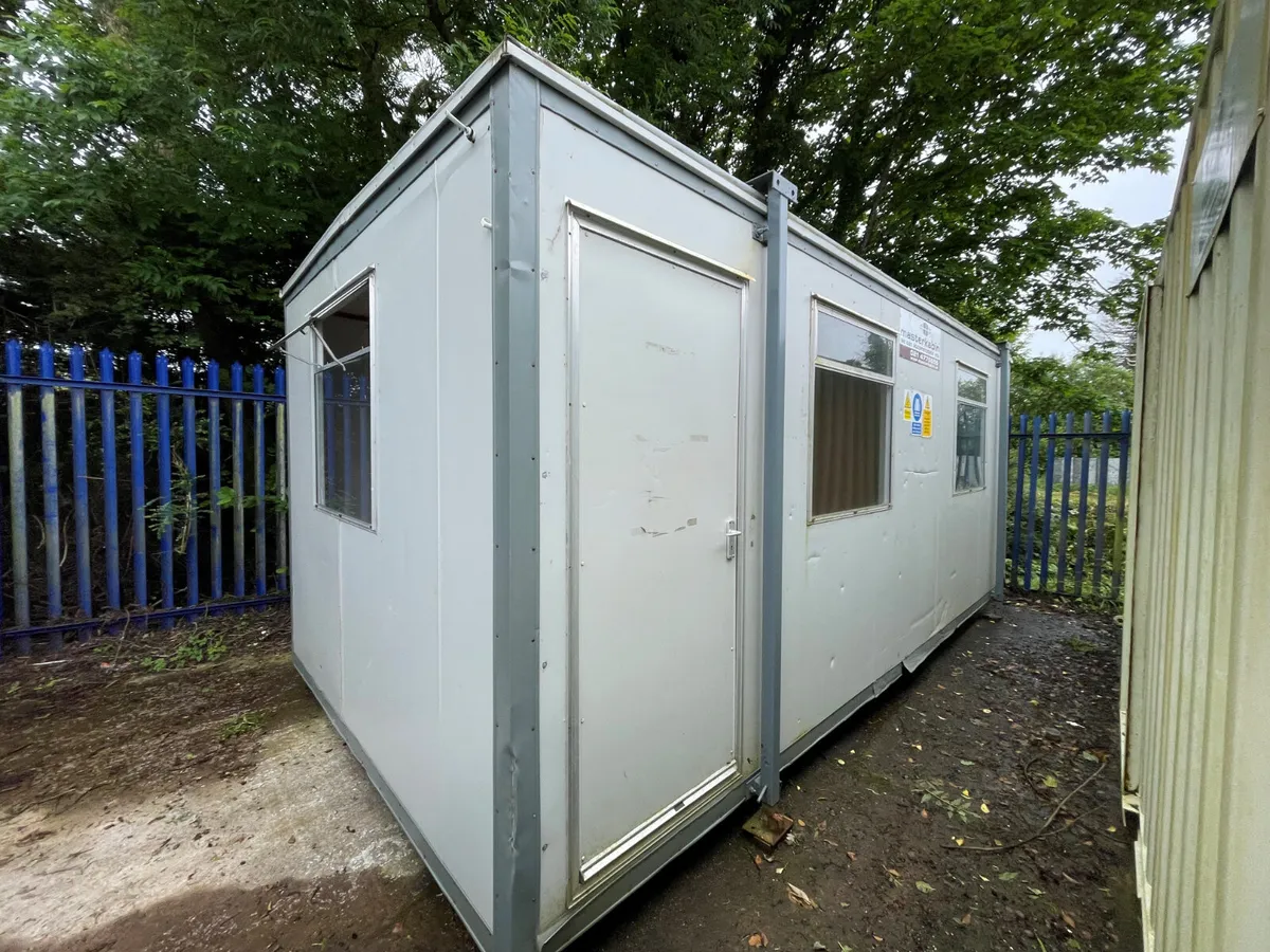 20ft x 10ft Cabin - Image 1