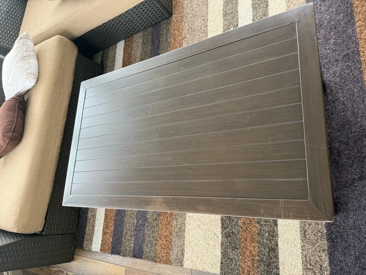 Metal Coffee table ideal for conservatory or patio - Image 3