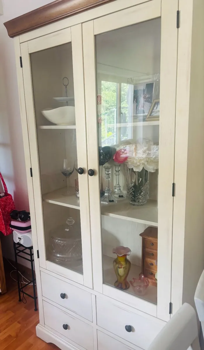 Cabinet for Dining Room - Image 3