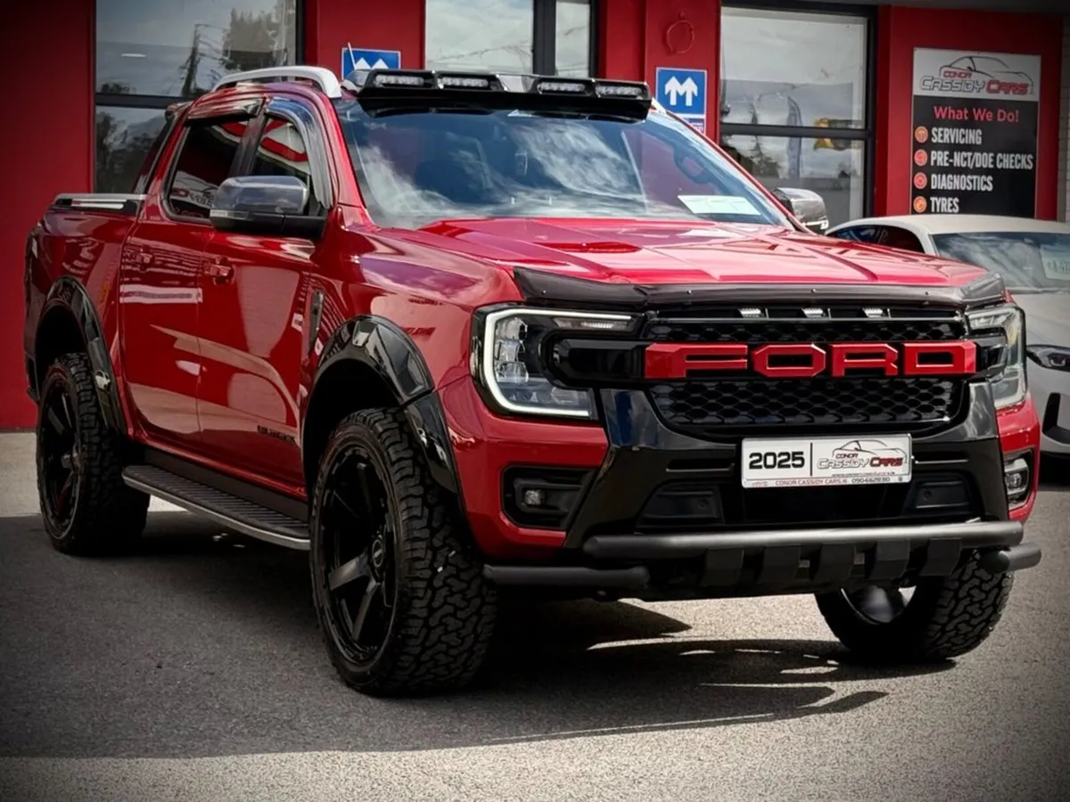 Ford Ranger WILDTRAK ECOBLUE 3.0 V6 // LUCID RED M - Image 3