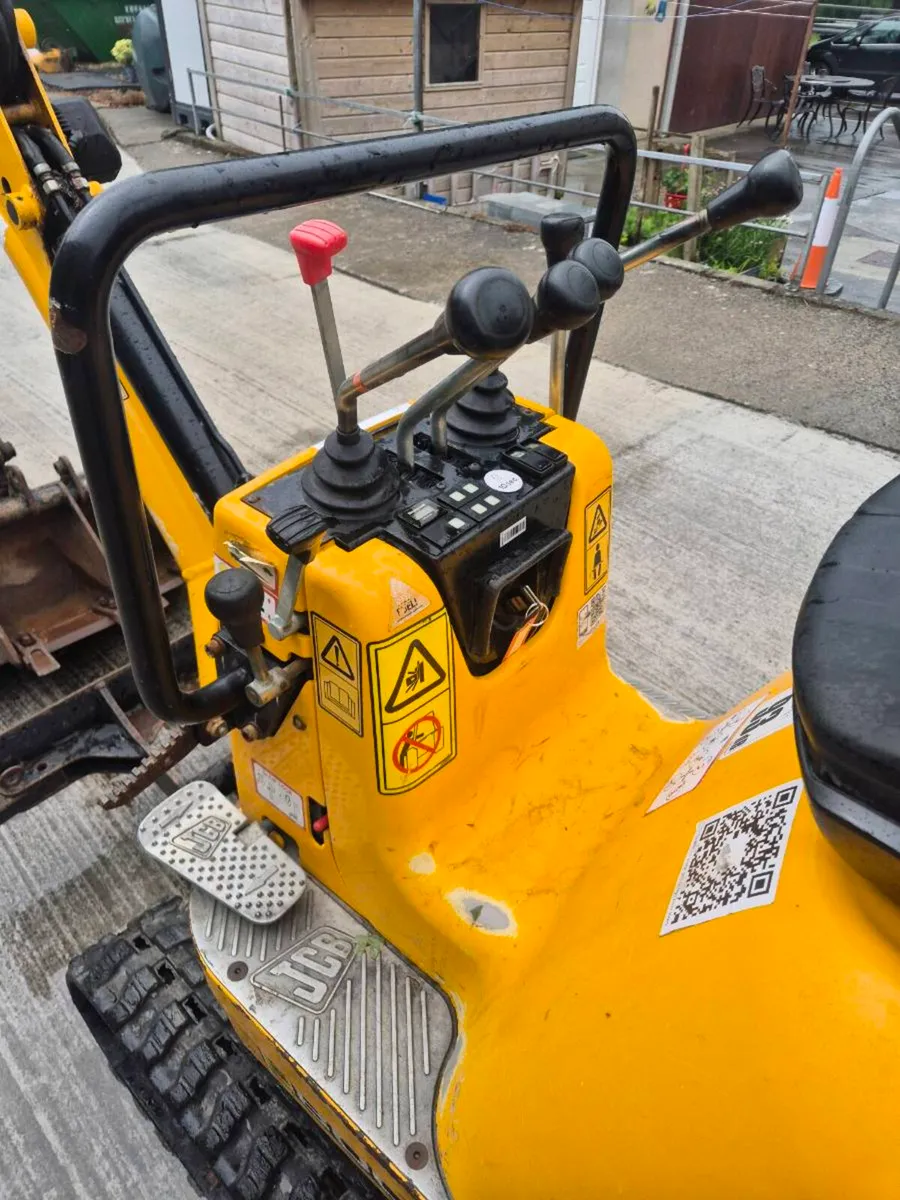2021 jcb micro digger - Image 4