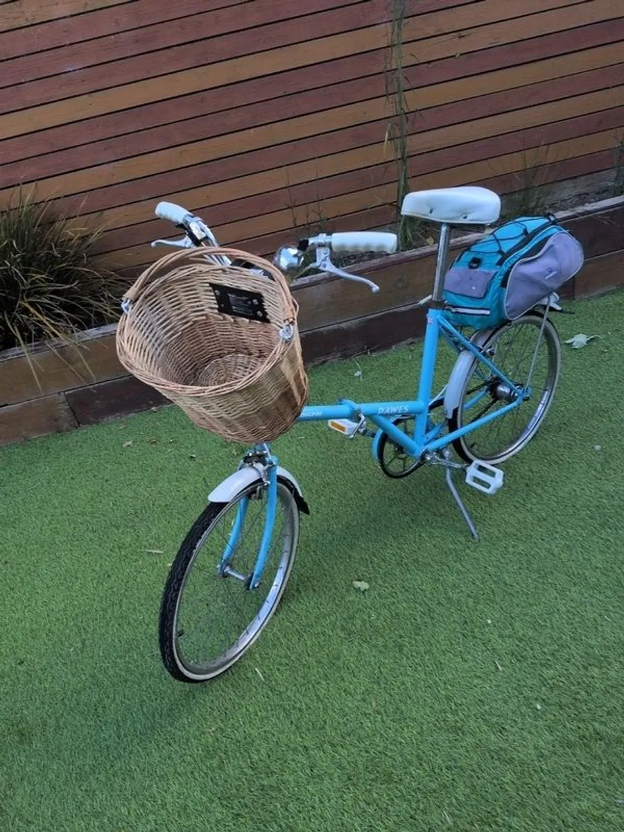 Vintage Bicycle - Image 2