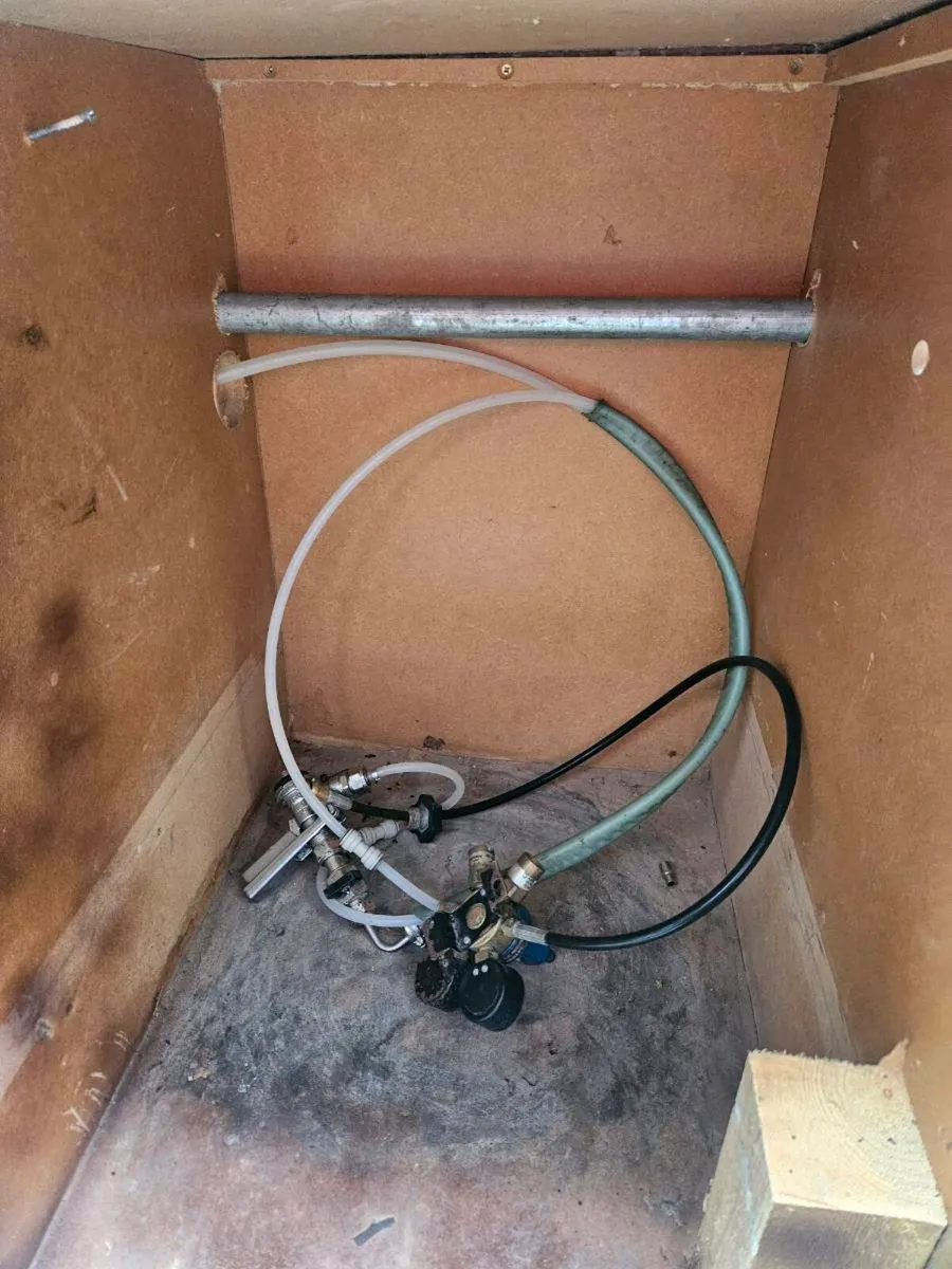 Mobile Bar with Cooler - Image 2