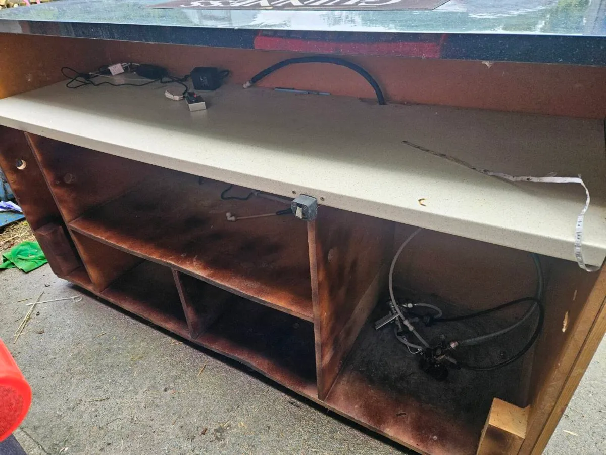 Mobile Bar with Cooler - Image 3