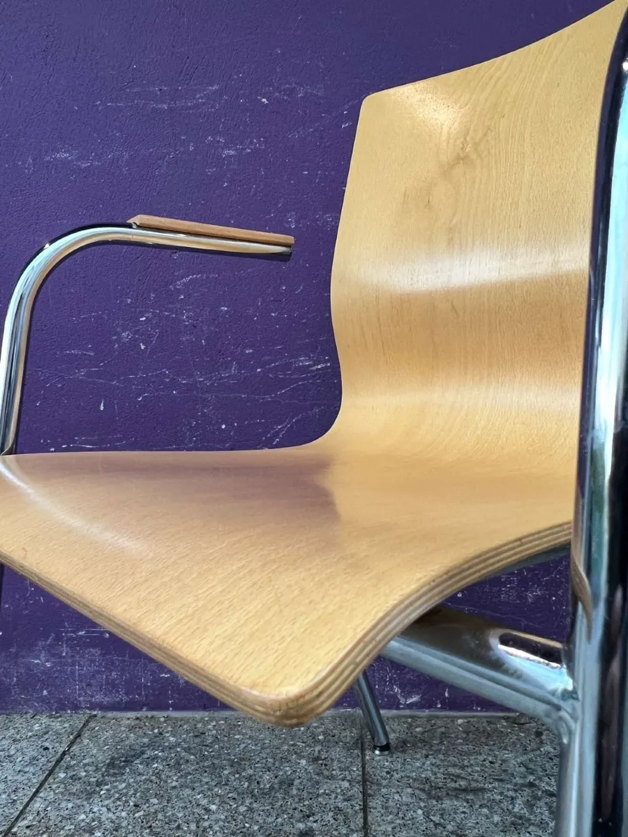 Wooden stacking chair with arms - Image 4