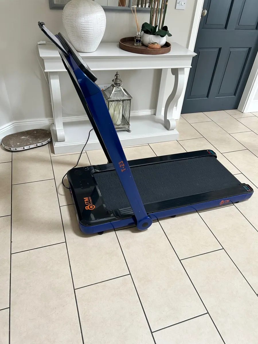 Treadmill and walking pad - Image 4