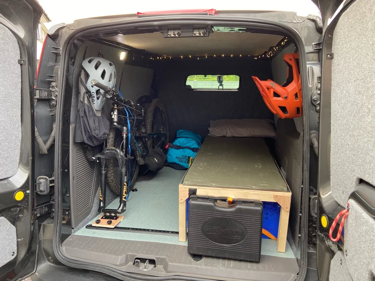 2020 Transit Connect Day Van / Surf Van / MTB Van - Image 4