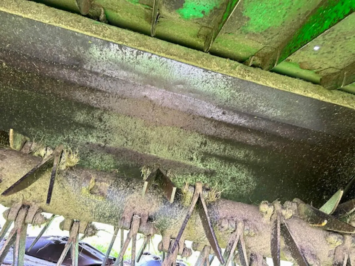 John Deere 530 Conditioner Mower - Image 3
